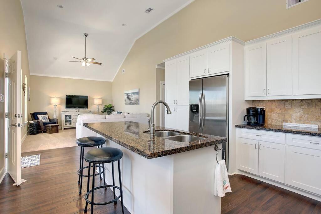 3 Bedroom Beach View Galveston Extérieur photo